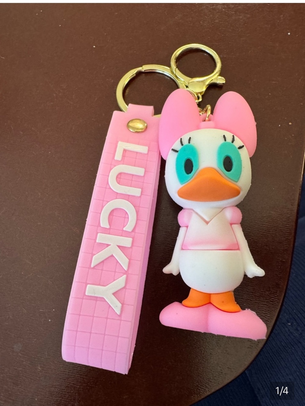 🐭 Sale! Daisy Duck character Pink Keychain on wristlet strap new